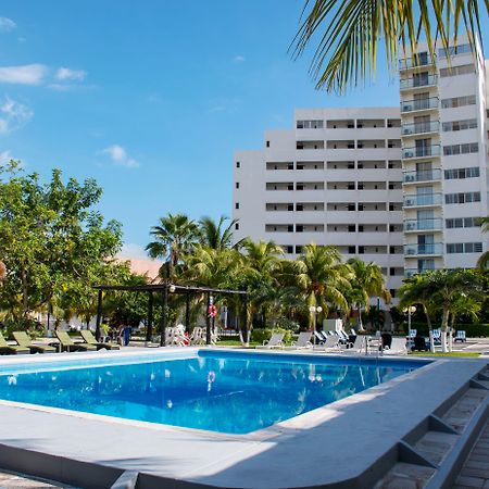 Hotel Calypso Cancún Extérieur photo